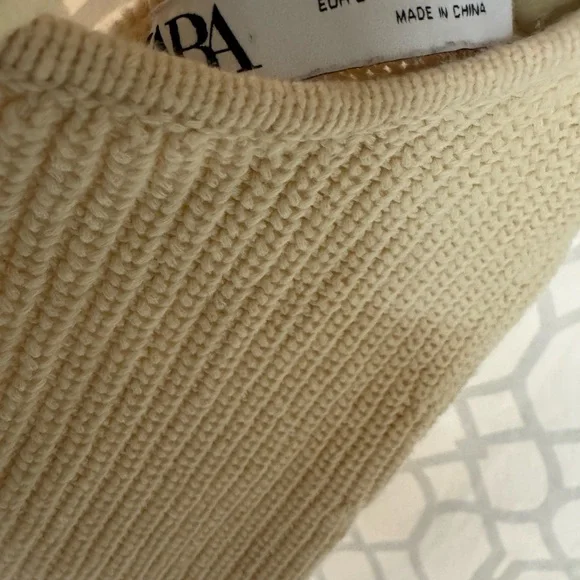 Zara Cream Knit Crop Top - Picture 4 of 9